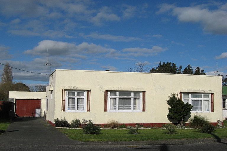 Photo of property in 9 Totara Street, Marton, 4710