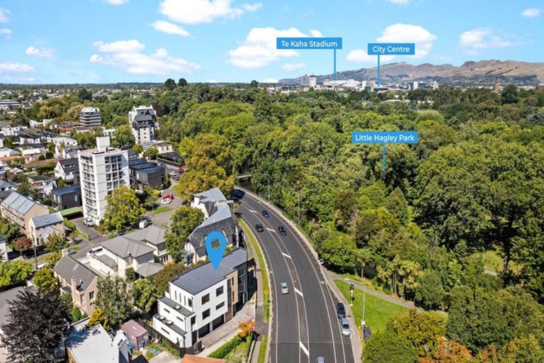 Photo of property in 2/11 Carlton Mill Road, Merivale, Christchurch, 8014