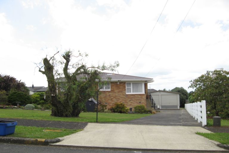 Photo of property in 7 Bilkey Avenue, Pukekohe, 2120