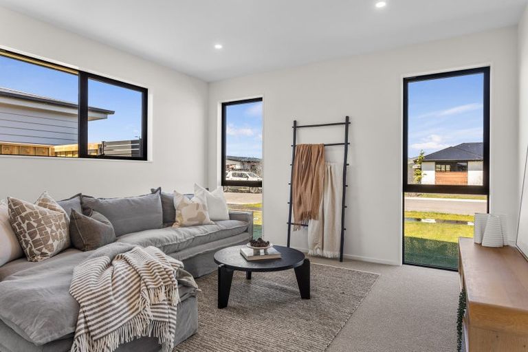 Photo of property in 19 Matai Springs Drive, Halswell, Christchurch, 8025