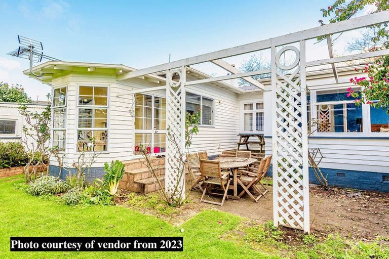 Photo of property in 4 Godwin Crescent, College Estate, Whanganui, 4500