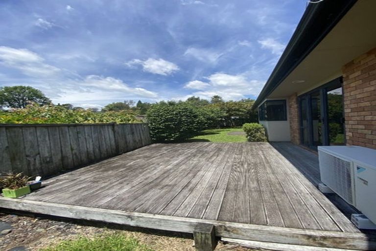 Photo of property in 14 Hawk Place, Welcome Bay, Tauranga, 3112