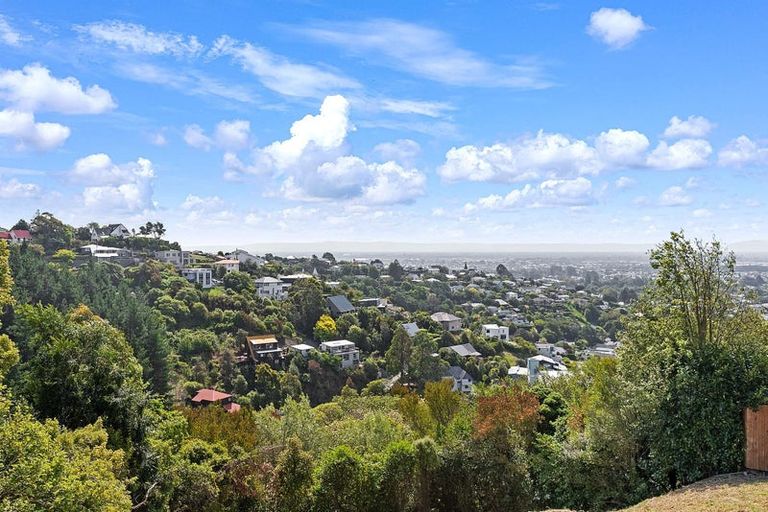 Photo of property in 100 Holliss Avenue, Cashmere, Christchurch, 8022