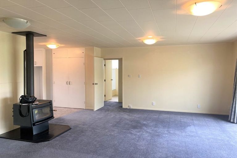 Photo of property in 159 Regent Street, Martinborough, 5711