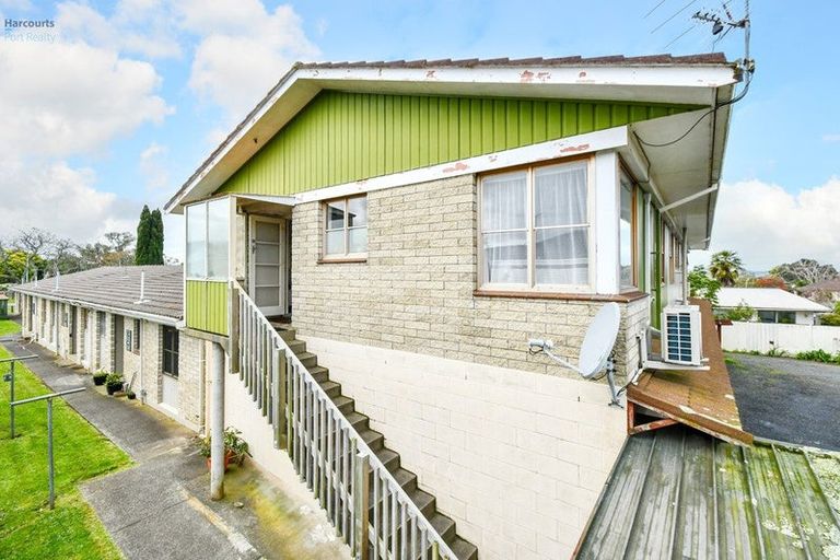 Photo of property in 7/4 Ashby Place, Pukekohe, 2120