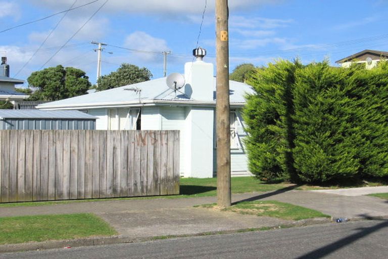 Photo of property in 62 Piko Street, Titahi Bay, Porirua, 5022