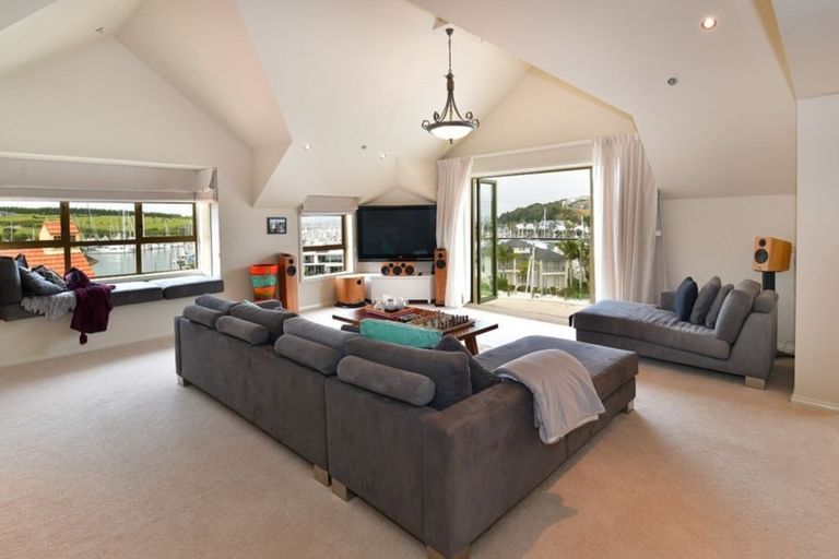 Photo of property in 68 Harbour Village Drive, Gulf Harbour, Whangaparaoa, 0930
