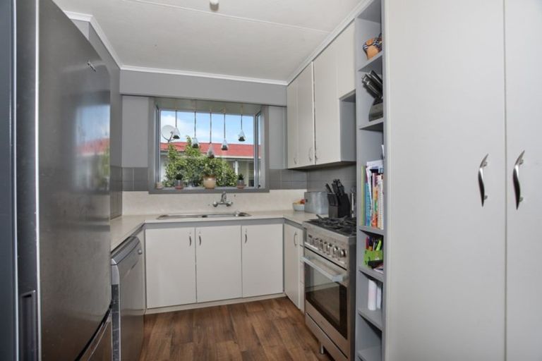 Photo of property in 81 Bridge Street, Bulls, 4818