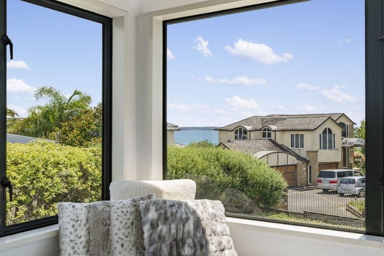 Photo of property in 31 Gilberd Place, Torbay, Auckland, 0630