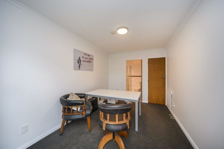 Photo of property in 40 Manawatu Street, Hokowhitu, Palmerston North, 4410