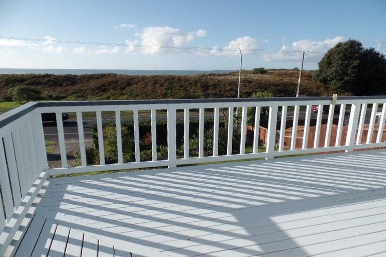 Photo of property in 696 Papamoa Beach Road, Papamoa Beach, Papamoa, 3118