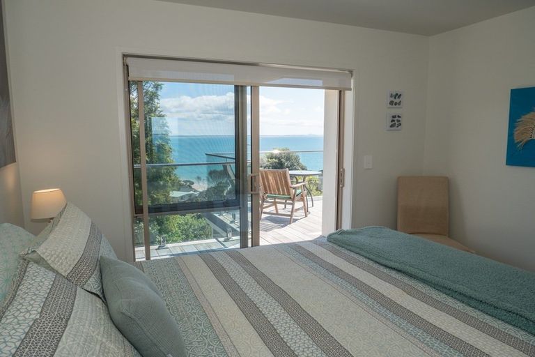 Photo of property in 16 Rangikapiti Road, Coopers Beach, 0420