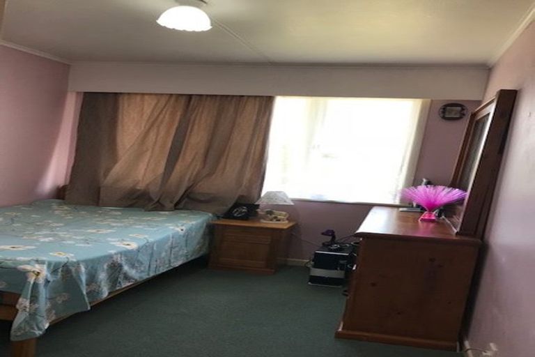 Photo of property in 71 Heaphy Street, Blockhouse Bay, Auckland, 0600