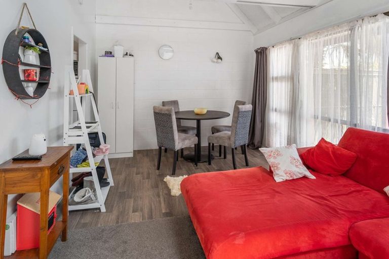 Photo of property in 5/66 Robinson Avenue, Holdens Bay, Rotorua, 3010