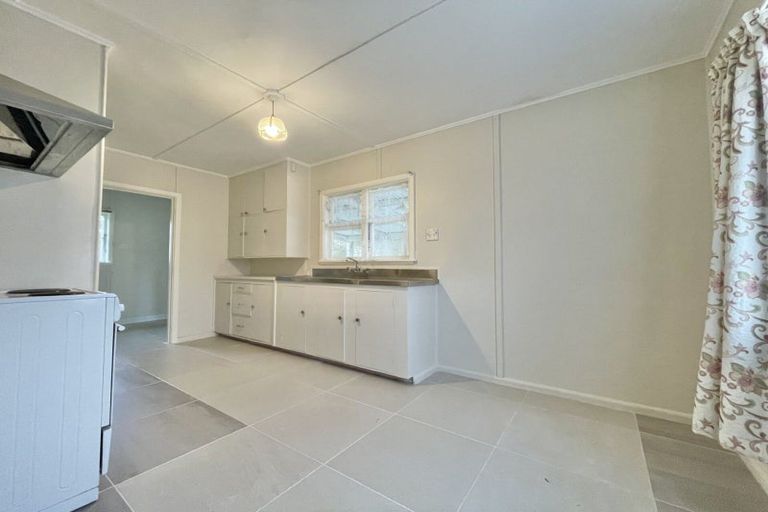 Photo of property in 22 Esk Crescent, Tokoroa, 3420