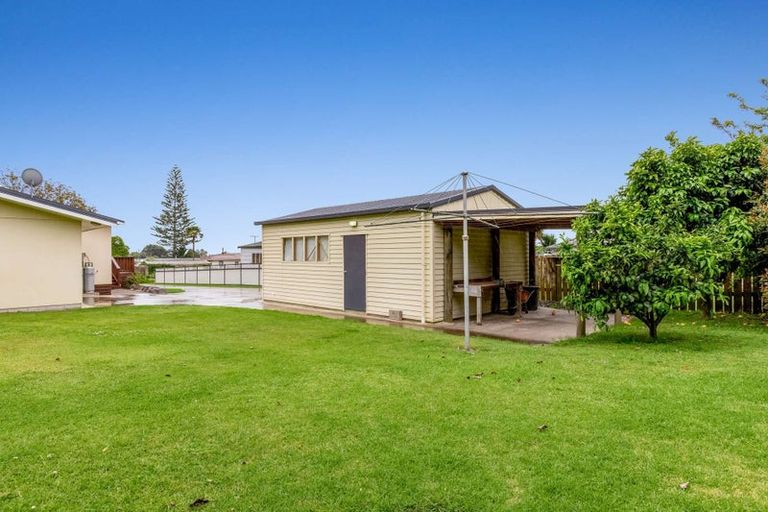 Photo of property in 17 Division Street, Matata, Whakatane, 3194