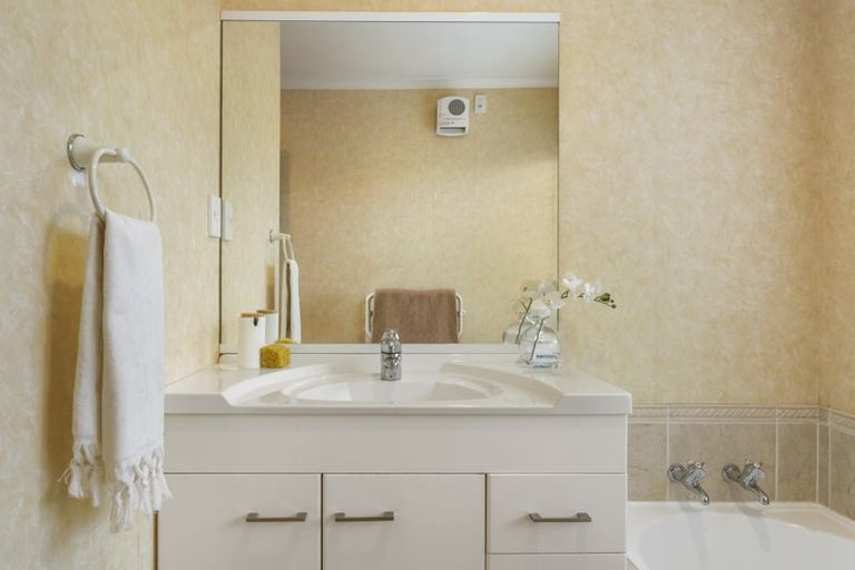 Photo of property in 84 Denny Hulme Drive, Mount Maunganui, 3116