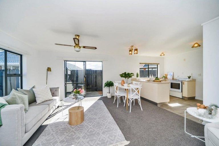 Photo of property in 7c Carroll Street, Palmerston North, 4410