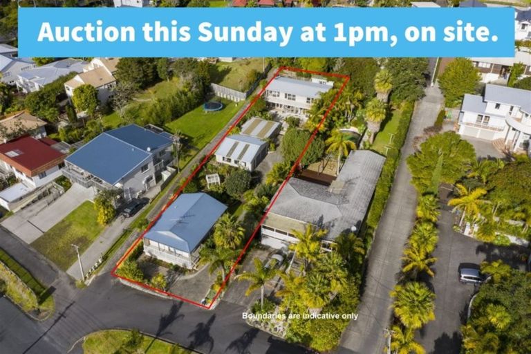 Photo of property in 90 Saddleback Rise, Murrays Bay, Auckland, 0630