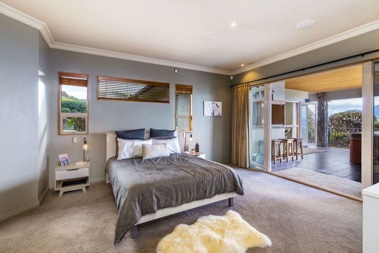 Photo of property in 38 Mapara Road, Acacia Bay, Taupo, 3385