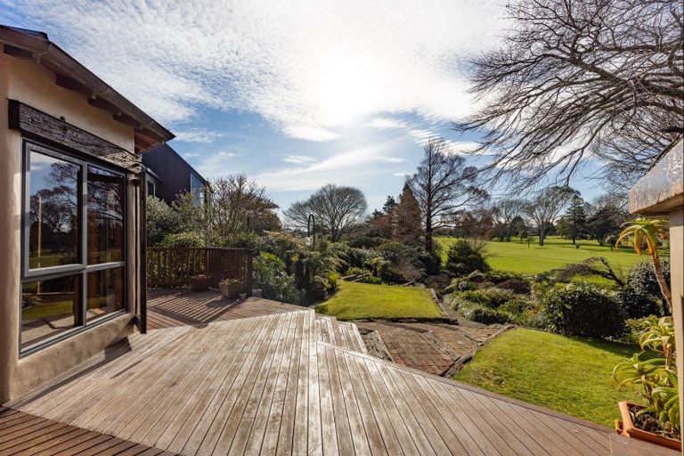 Photo of property in 445a Ruahine Street, Terrace End, Palmerston North, 4410