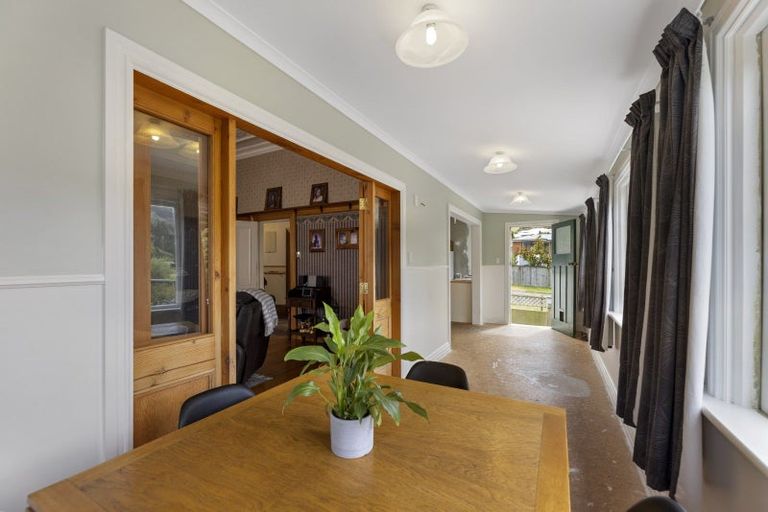 Photo of property in 20 Mill Street, Sawyers Bay, Port Chalmers, 9023