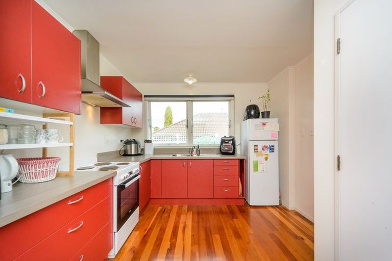 Photo of property in 2/360 College Street, West End, Palmerston North, 4410