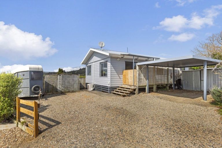 Photo of property in 24a Manukau Road, Raglan, 3225