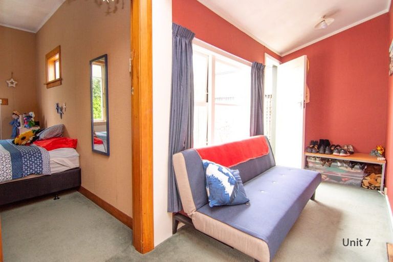 Photo of property in 353 Featherston Street, Palmerston North, 4414