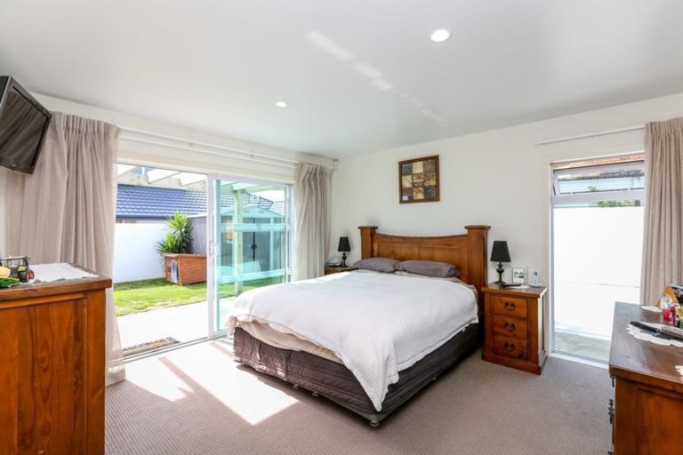 Photo of property in 192a Heta Road, Highlands Park, New Plymouth, 4312