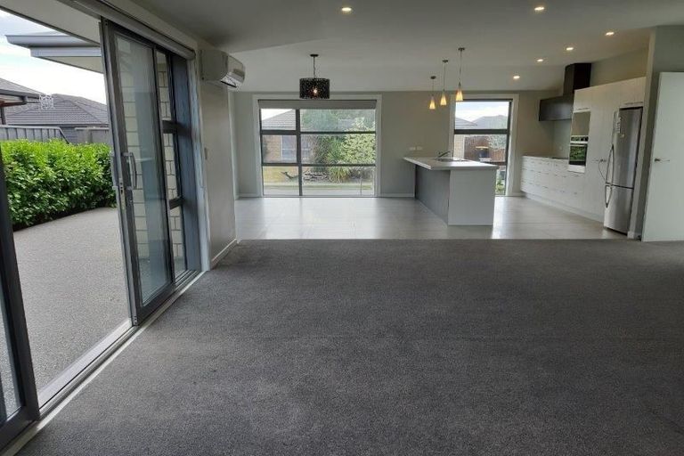 Photo of property in 3 Tommy Street, Pegasus, 7612