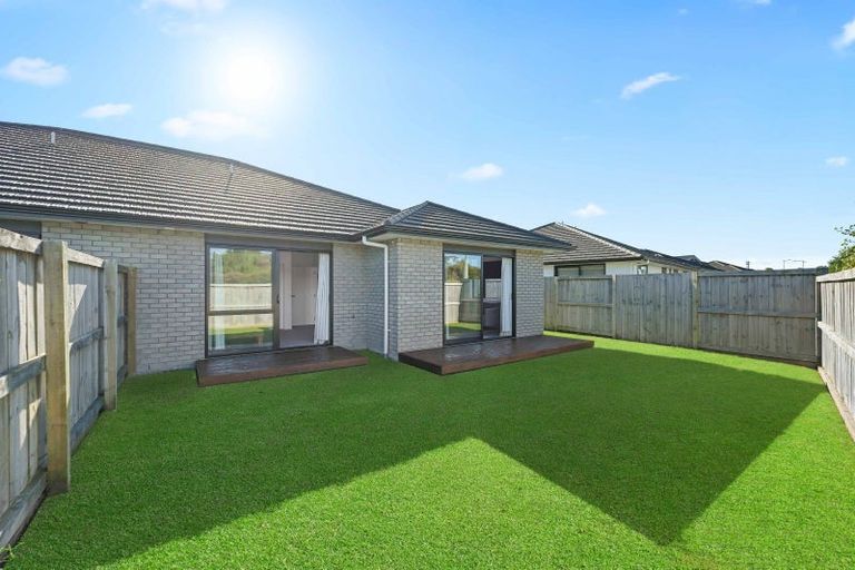 Photo of property in 1/11 Maggie Place, Chartwell, Hamilton, 3281