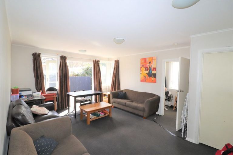 Photo of property in 17 Truman Road, Bryndwr, Christchurch, 8053