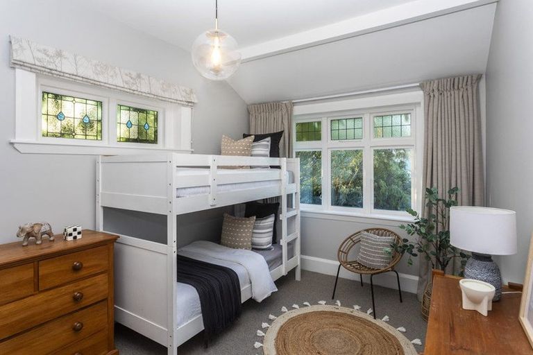 Photo of property in 97 Hackthorne Road, Cashmere, Christchurch, 8022