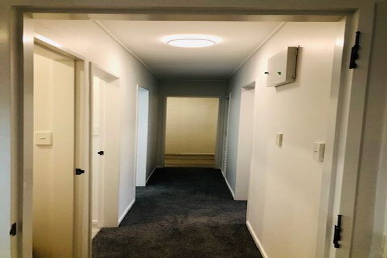 Photo of property in 2/1001 High Street, Avalon, Lower Hutt, 5011