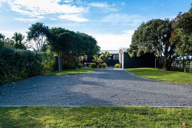 Photo of property in 271 Clifton Road, Te Awanga, 4102