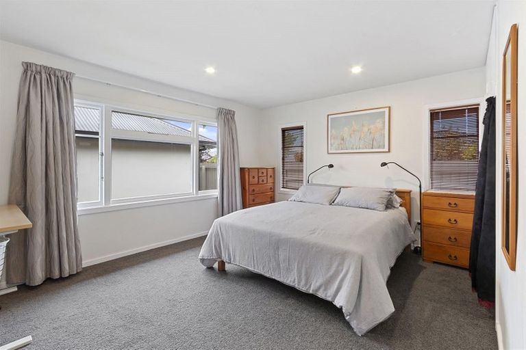 Photo of property in 147 Hamilton Avenue, Ilam, Christchurch, 8041