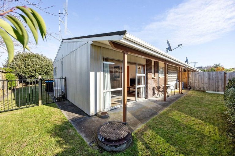 Photo of property in 5/6 Florida Place, Cambridge, 3434