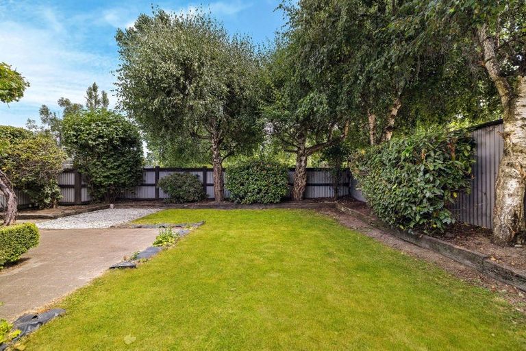 Photo of property in 83 Mcdonnell Road, Arrowtown, 9302