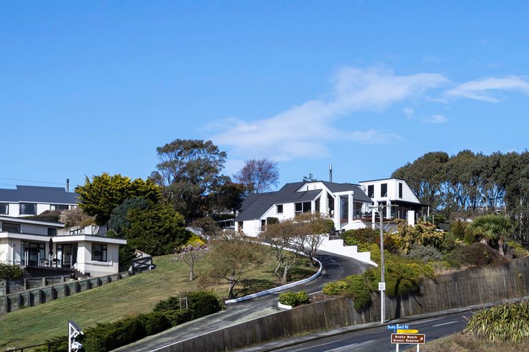 Photo of property in 1 Brinkburn Street, South Hill, Oamaru, 9400