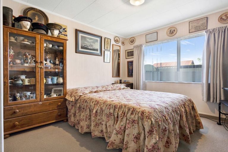 Photo of property in 2/507 Avenue Road West, Hastings, 4122