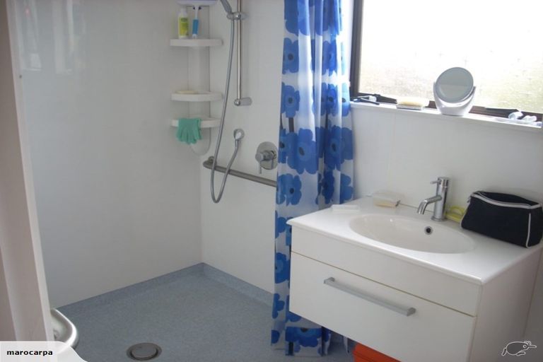 Photo of property in 77 Romilly Street, Westport, 7825