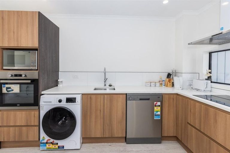 Photo of property in 5/18 May Street, Hamilton East, Hamilton, 3216