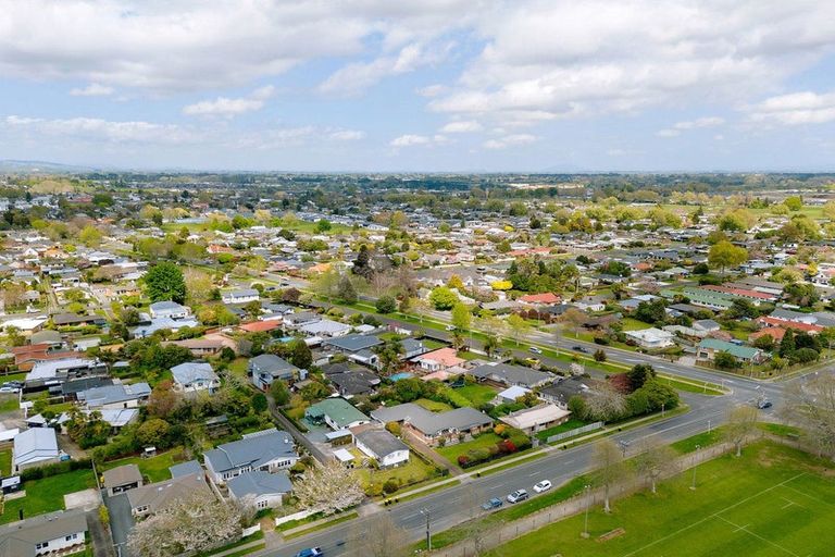 Photo of property in 51 Taylor Street, Cambridge, 3434