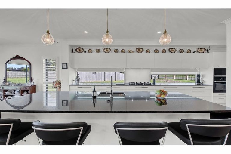 Photo of property in 9 Fantail Avenue, Amberley, 7410