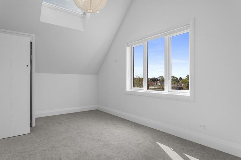 Photo of property in 12 Broadway Avenue, Waikuku Beach, 7473