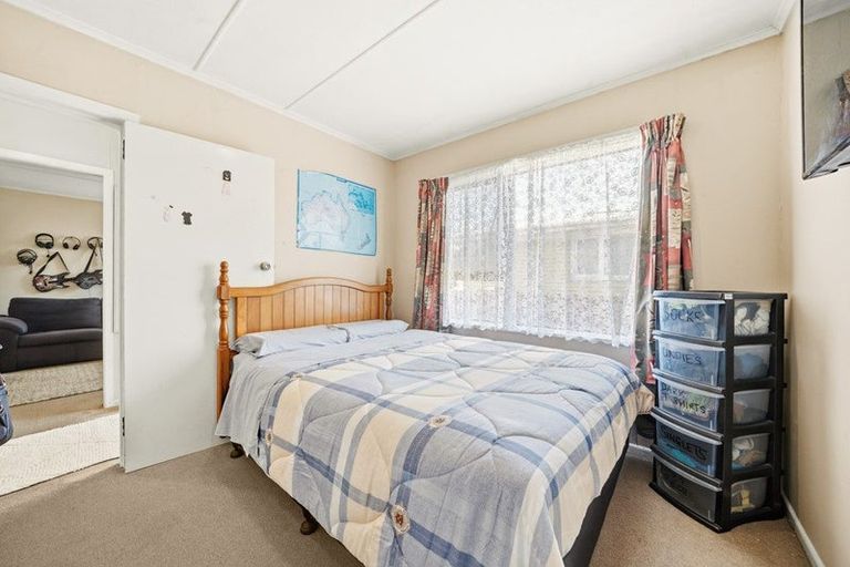 Photo of property in 12 Plunket Avenue, Papatoetoe, Auckland, 2104