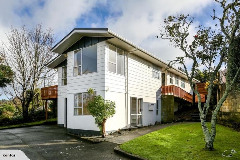 Photo of property in 6 Sycamore Grove, Lower Vogeltown, New Plymouth, 4310