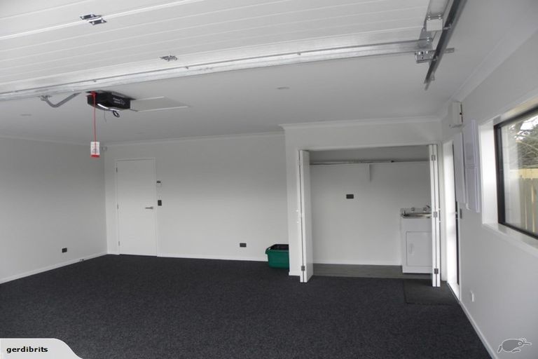 Photo of property in 13 Oxnam Place, Foxton Beach, Foxton, 4815