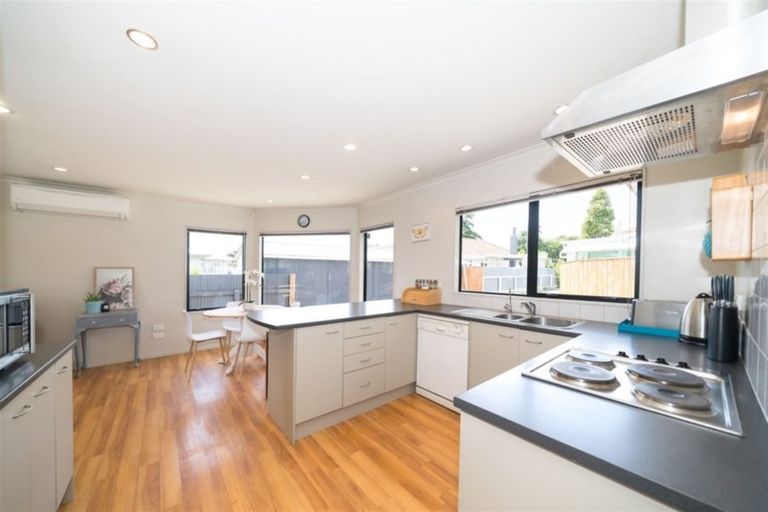 Photo of property in 34a Botanical Road, Takaro, Palmerston North, 4412